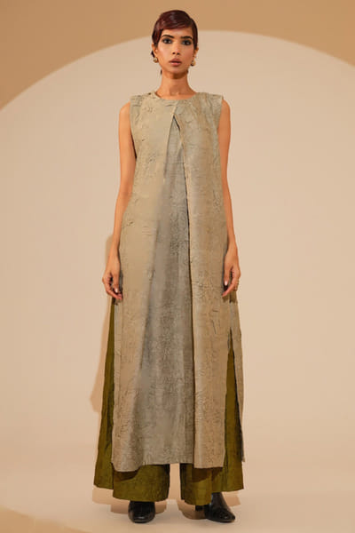Stoïque Taupe hand crushed silk tunic STOJUN26D146471