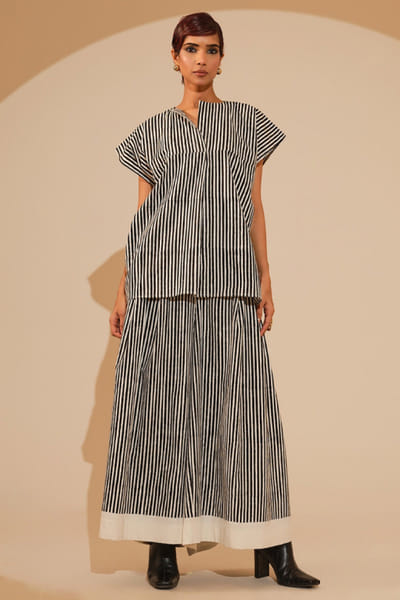 Stoïque Black handwoven cotton top STOJUN26D146479