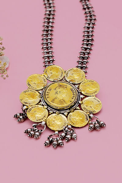 Gold plated coin necklace