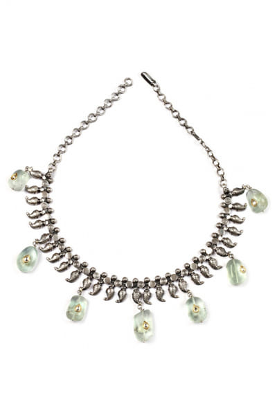 Pearl and silver necklace