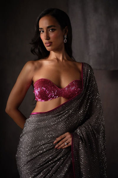 Grey kashti embroidered sari set