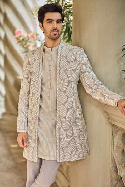 Grey leaf embroidered open jacket set
