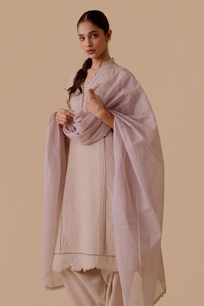 Beige lacework dupatta