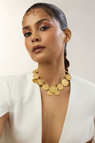 Gold peacock-lotus engraved coin necklace