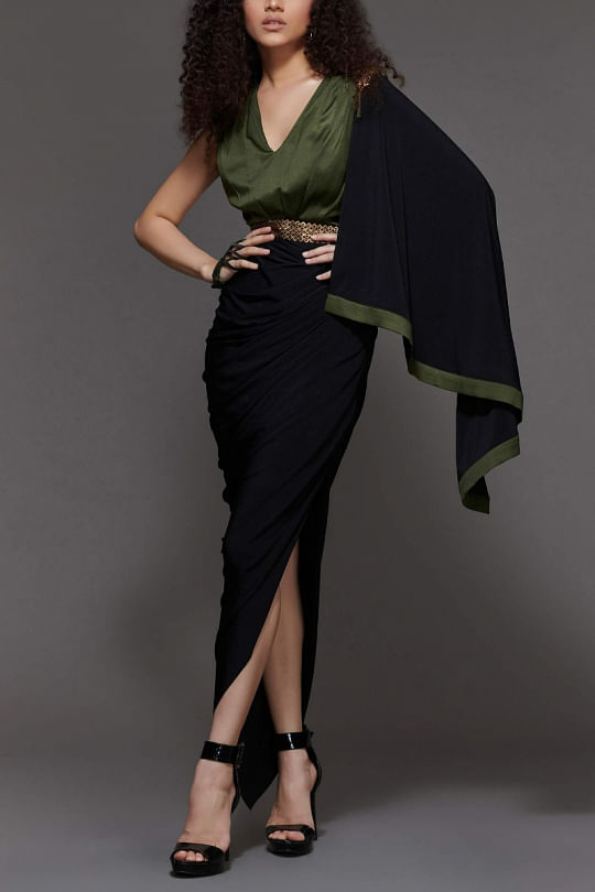Shantanu and nikhil dresses online hotsell
