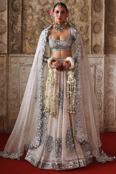 Hussain Rehar Ivory 3D floral embellished lehenga set HUSAUG25D132523