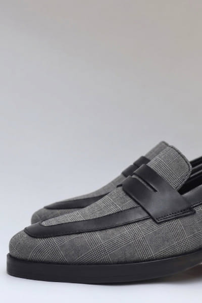 Shradha Hedua Black and grey checkered penny loafers SHRAJUL26D149156