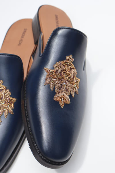 Shradha Hedua Navy blue embroidered slip-on mules SHRAJUL26D149159