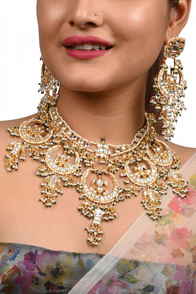 Gold plated kundan necklace set