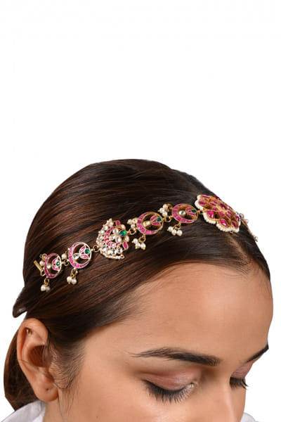 Pink kundan embellished sheeshphool