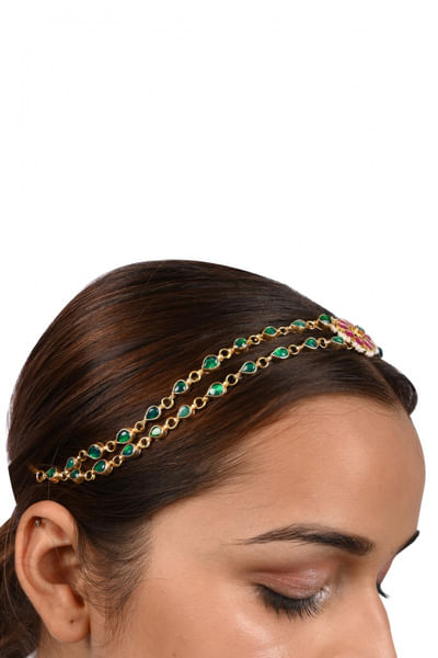 Gold plated chain sheeshphool