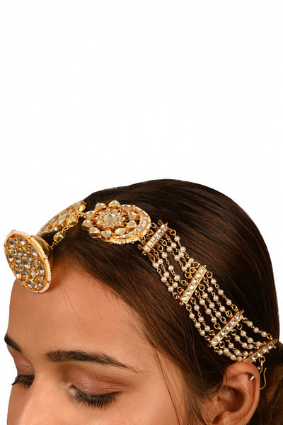 Gold plated kundan borla