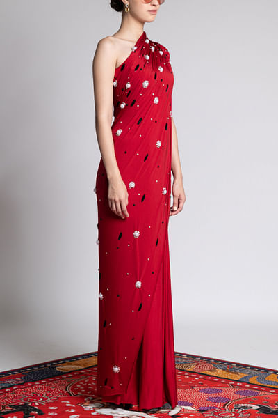 Red Coccinella concept sari