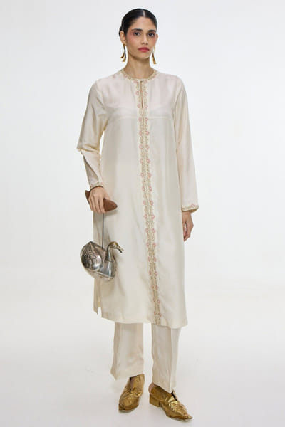 Ivory handwoven silk kurta set