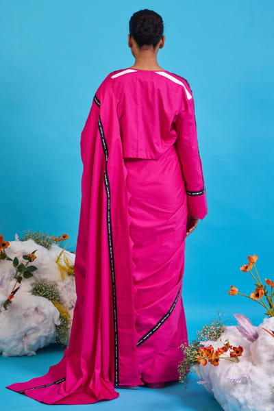 Saim Fuchsia pink logo prints scalloped sari set SAIMMAY26D145630