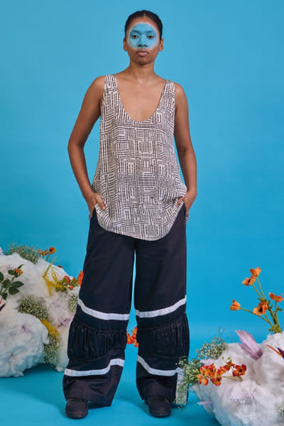 Saim Black contrast striped flap trouser SAIMMAY26D145625