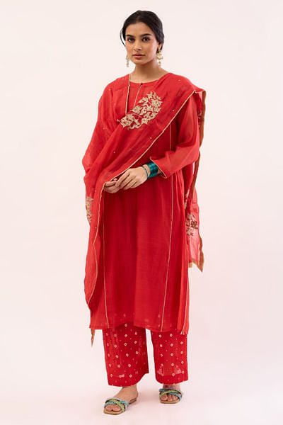 Tomato red mulmul kurta set
