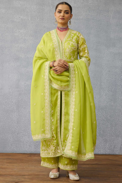 Green dori embroidered kurta set