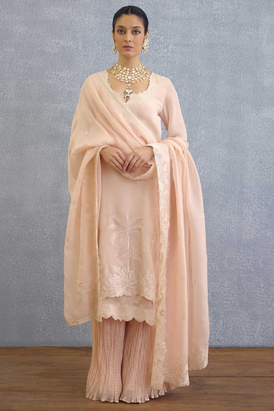 Peach dori embroidered kurta set