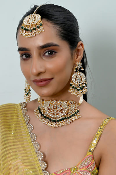 Shlok Jewels White and green kundan choker set SHLOJUN26D147653