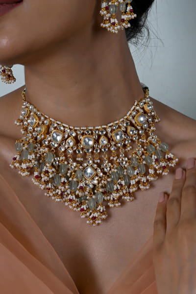 Shlok Jewels White kundan-embellished choker set SHLOJUN26D147663