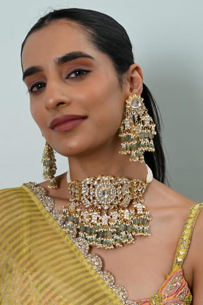 Shlok Jewels White and green kundan-embellished choker set SHLOJUN26D147671