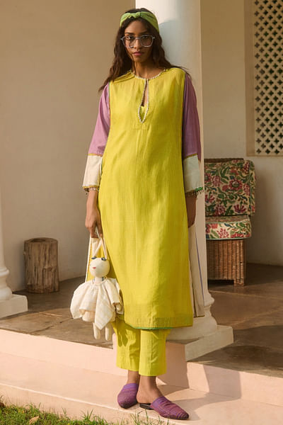 Green inverted pleat pant