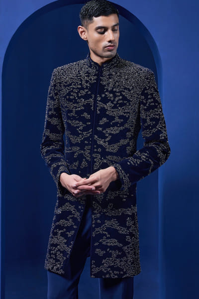 Sarab Khanijou Navy blue embroidered Indo-Western set SARAMAY26D144191