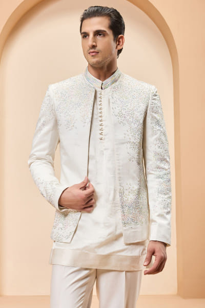 Sarab Khanijou Ivory sequin embroidered bandhgala set SARAMAY26D245387