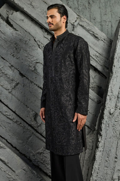 Sarab Khanijou Black tonal floral embroidered kurta set SARAJUN26D146951