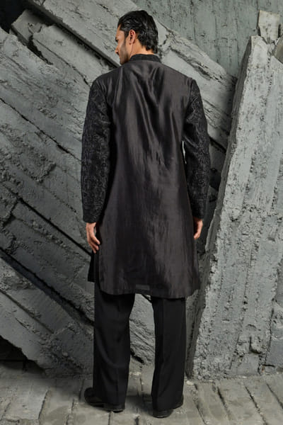 Sarab Khanijou Black tonal floral embroidered kurta set SARAJUN26D146951