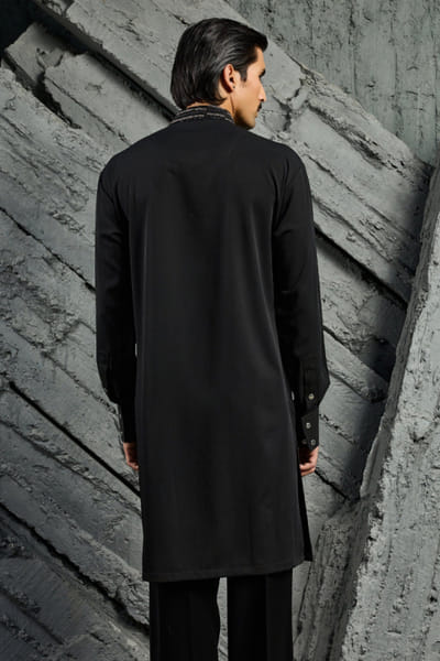 Sarab Khanijou Black cutdana-3D embroidered kurta set SARAJUL26D148741