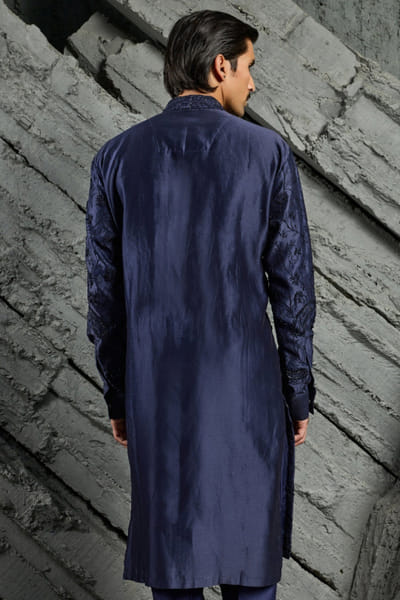 Sarab Khanijou Blue cutdana floral embroidered kurta set SARAJUN26D146952