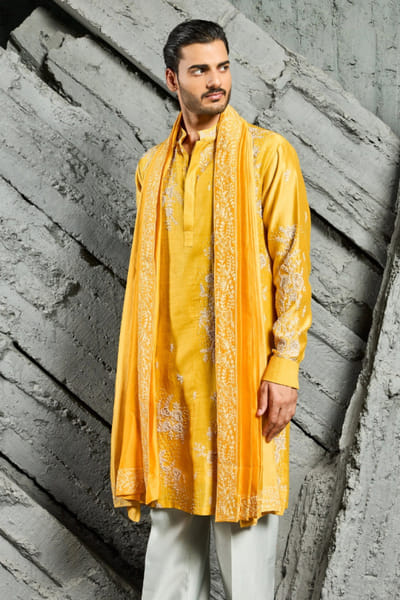 Sarab Khanijou Yellow and ivory floral embroidered kurta set SARAJUL26D148745