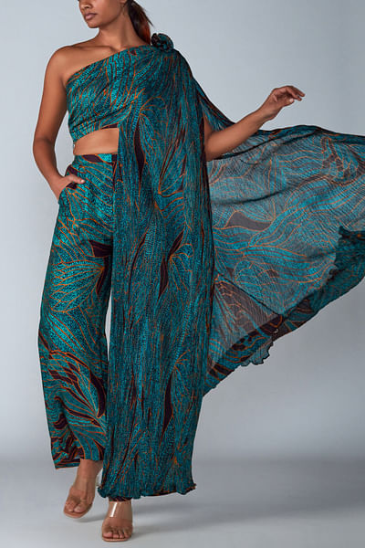 Turquoise abstract cape and palazzos