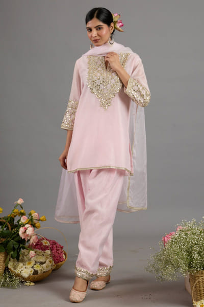 Baby pink gota patti embroidered kurta set