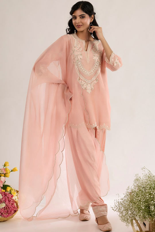 Saina Kapoor