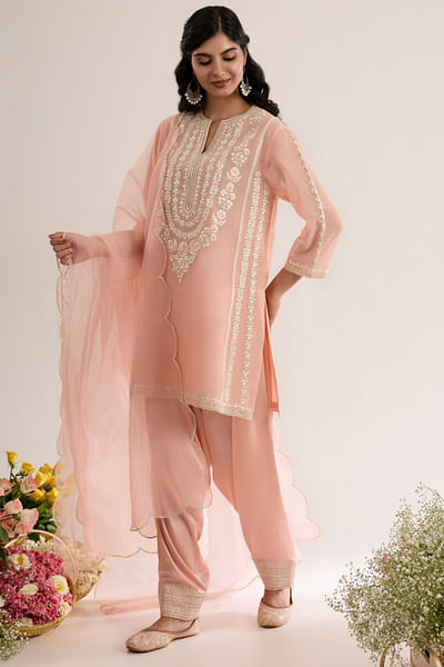 Blush pink embroidered kurta set