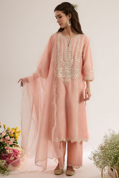Blush pink floral embroidered kurta set