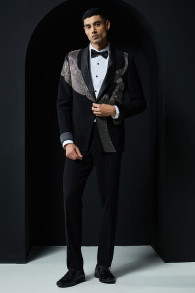 Sarab Khanijou Black zari embroidered tuxedo set SARAMAY26D245361