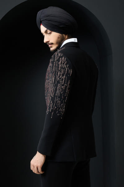 Sarab Khanijou Black pearl embroidered tuxedo set SARAMAY26D245362