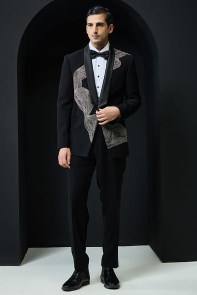 Sarab Khanijou Black zari embroidered sandwash tuxedo set SARAMAY26D245371