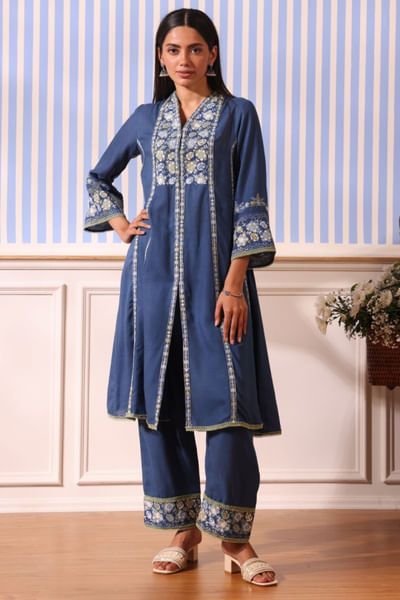 Navy blue floral embroidery kurta set