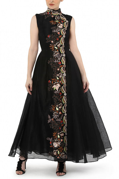 Black overlapped style gown