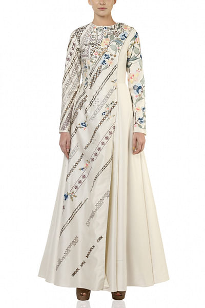 Offwhite embroidered gown