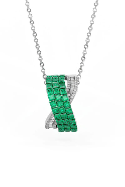 Emerald embellished twisted pendant chain