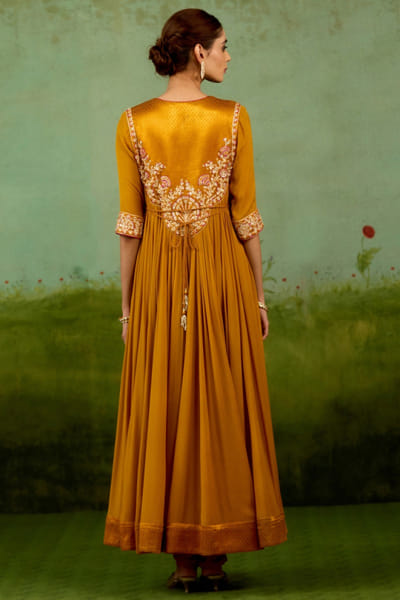 Shyam Narayan Prasad Mustard gota-thread embroidered anarkali set SHYOCT25D135159