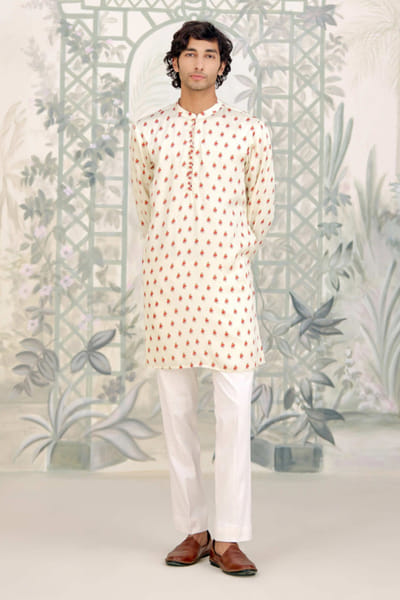Off white printed kurta set