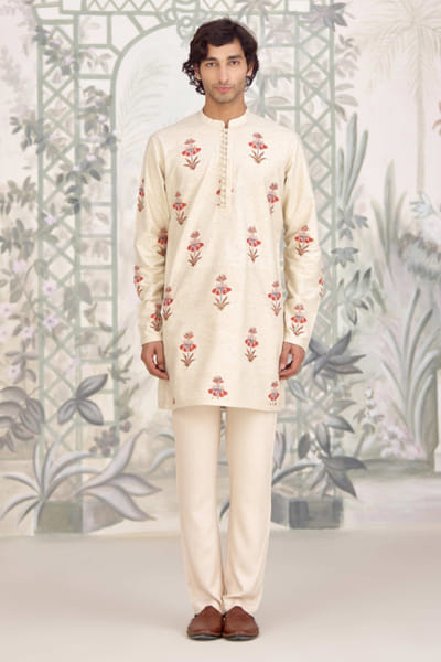 Ivory print applique kurta set