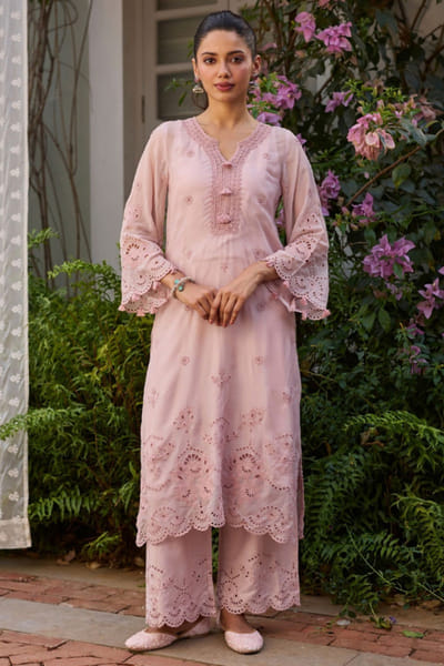 Mulmul Pink embroidery organza kurta set MULMJUL26D149664